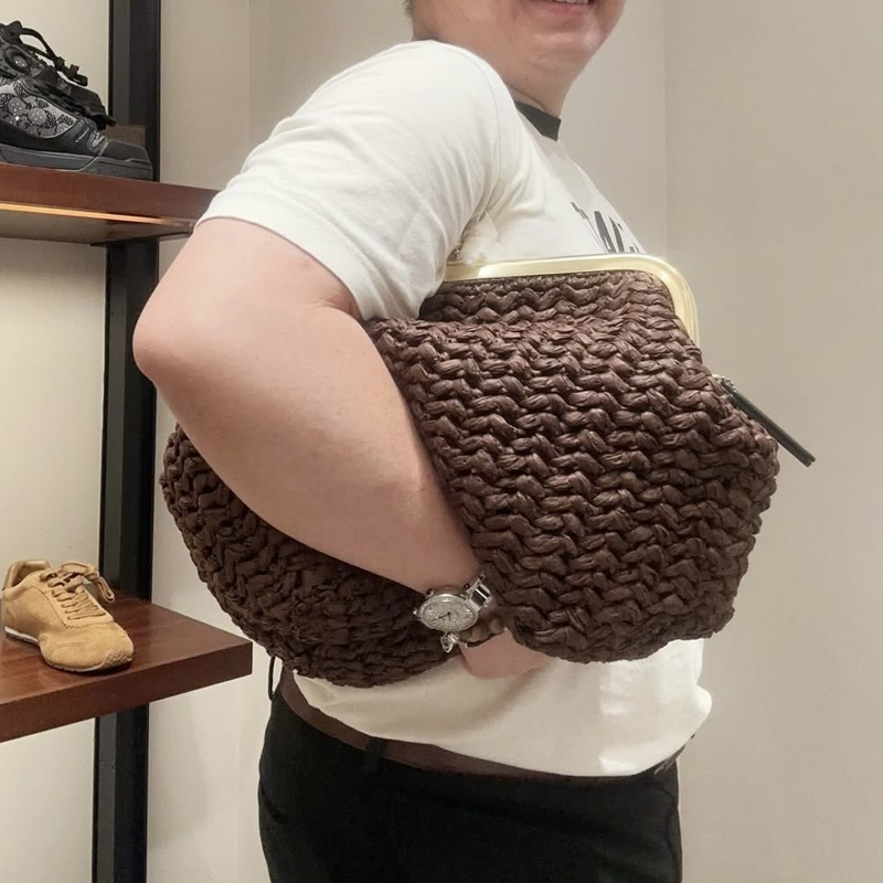 Hand-Woven Kisslock Frame Shou - đánh giá và giá Luxury Lifestyle