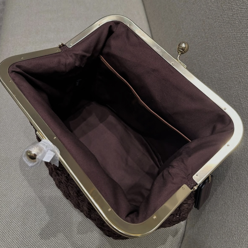 Hand-Woven Kisslock Frame Shou - đánh giá và giá Luxury Lifestyle