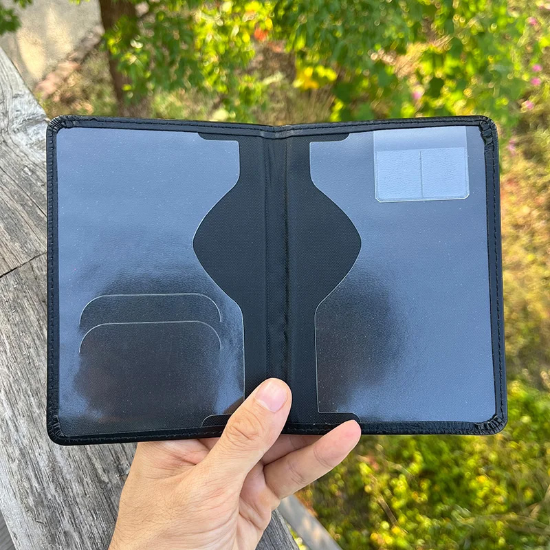 Dễ Thương Nederlands Da Hộ Chi - đánh giá và giá Leather Passport Cover