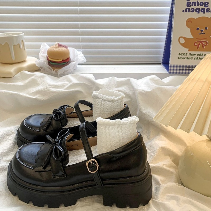 Luxury Women's Patent Leather  - đánh giá và giá Luxury Lifestyle