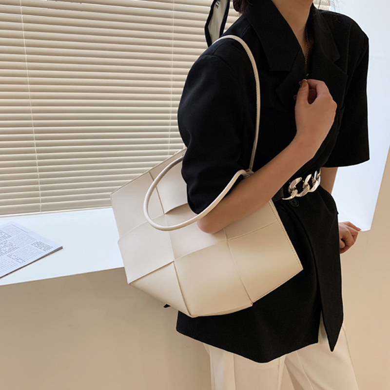 Cao Cấp Áo Cỡ Lớn Nữ Hình Thoi - đánh giá và giá Luxury Lifestyle