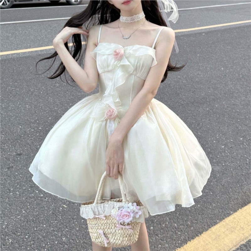 The new birthday coming-of-age - đánh giá và giá Luxury Lifestyle Dress